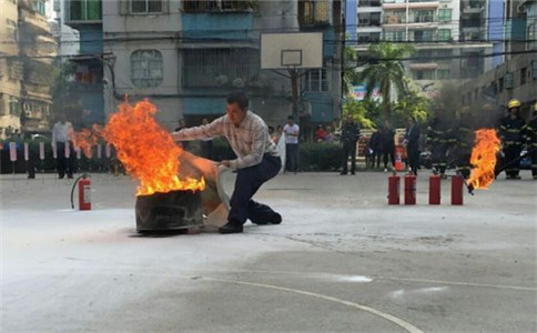 石油大廈起火？原來是有計劃的消防演練